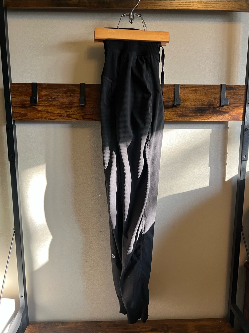 Lululemon Black Joggers Size 4